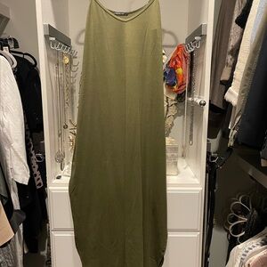 Chic Olive Maxi Dress